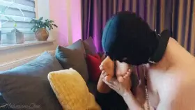 My body is pure heaven for feet licking fetishists... Just look at his joy.