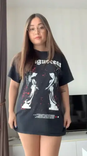 Would you fuck a girl who wears glasses?