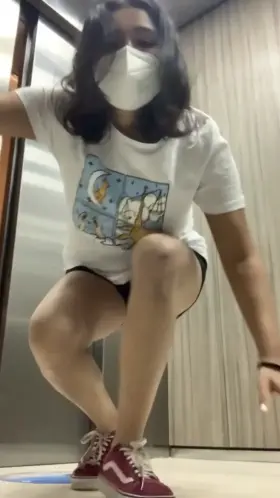 don’t you just love exhibitionists?