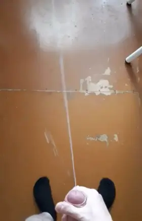 Blowing an insane load in my teachers classroom!