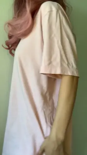 What’s hiding under this big t shirt ..