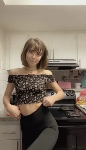 my pussy photo bombed this gif, but i went with it 🙈