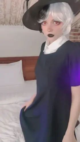 What do you and a broom have in common? I would ride both 😏