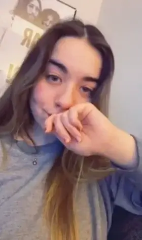 wait till the end if you wanna see my thick body in some tight lingerie ✨