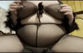 Can't believe I have to resort to how I used to fuck myself in high school to get off this evening. Will you come help me?