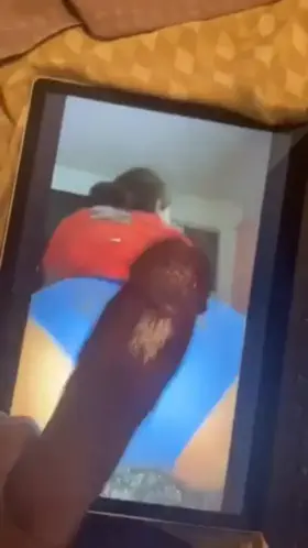 Hmu If u want to buy cum tributes 5$ 15 min wait time will moan if wanted 😩