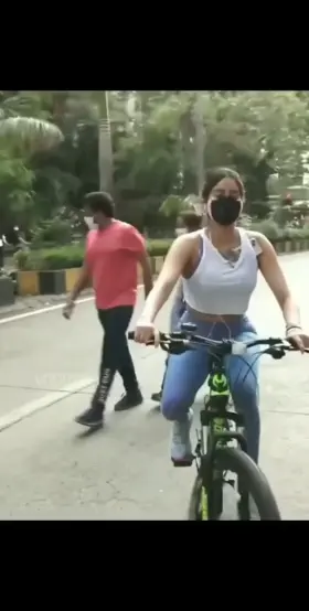 Big ass of Janhvi Kapoor