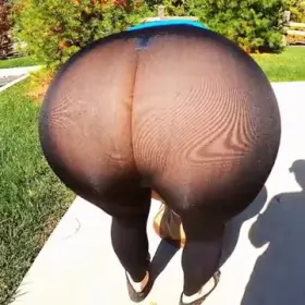 Fashion tip: Never wear panties - Sammi Starfish