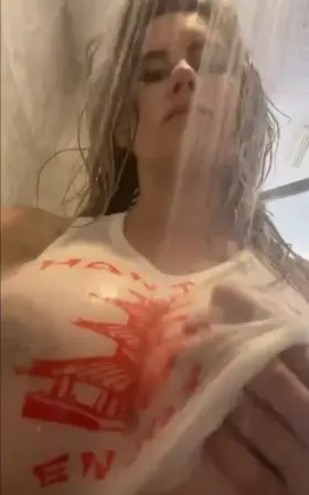 Oh no! She got her shirt all wet. (Drop)