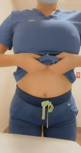 Be nice to your nurses [video] - CookieDoeMILFshake