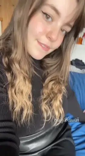 Would you fill up my pussy with your load? 😋