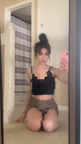 u/SimpNationzzz this beta cums to her daily 😂 part 1 of 4