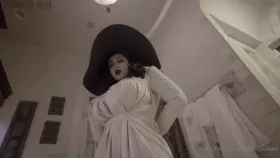 Alcina Dimitrescu is thirsty (Bishoujomom cosplay) [Resident Evil 8: Village]