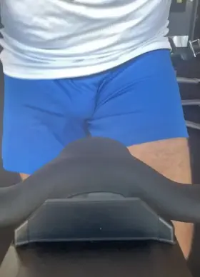 Lots of betas checking out the bulge at the gym