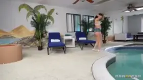 Aubree Valentine Intrud-Her