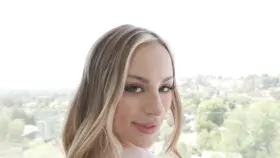 Bubble Butt Nympho Anna Claire Clouds