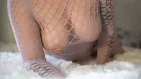 Cum play with me 😆 I'm thick and need dick