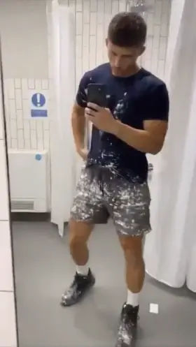 This painter needs a break