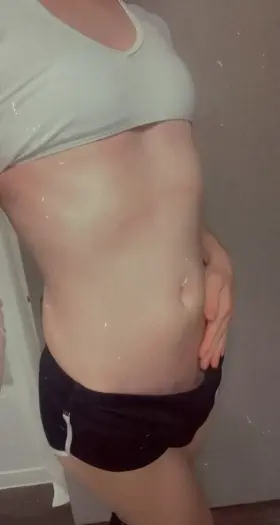 whoever said “a girl who came over in those shorts came to fuck” … u were right