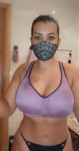 Would you fuck a mom you met on Reddit? (F)41