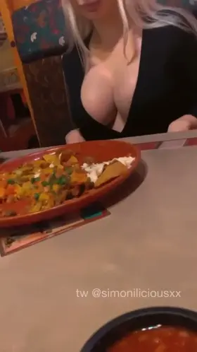 Flashing beautiful tits in a restaurant