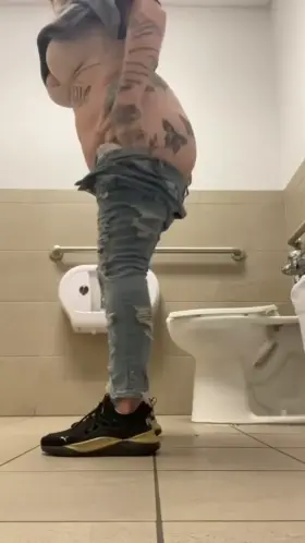 Public bathroom pee video, watch me lick it off the floor! check my bio 😘😋