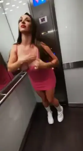 Shameless Victoria Summers shows her melons in the elevator...