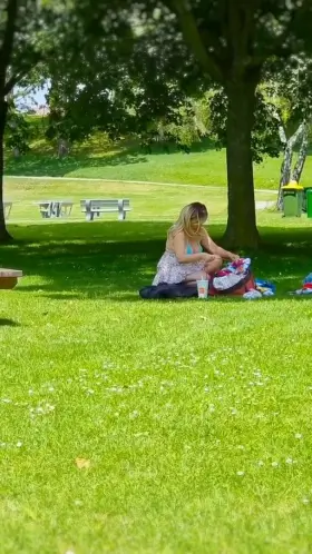 Getting naked changing bikinis in a public park 👙🏖 [f][51]