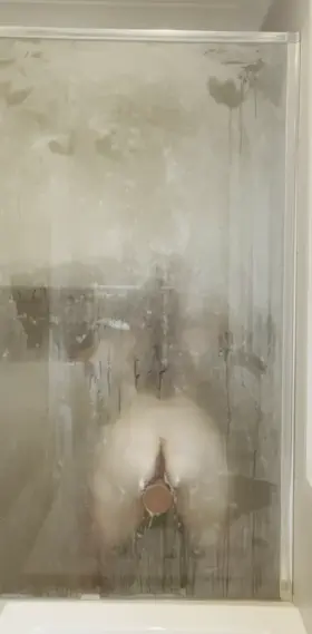 Does everyone’s wife basically have a cock in the shower as a permanent fixture? 😂