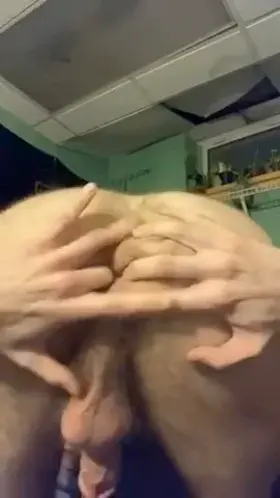 23 stretchy boi pussy