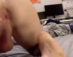 Hungry boy hole for you daddy (27m)