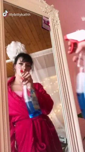 I tried the wipe it down challenge! My transitions aren’t perfect but I still hope you enjoy! :)