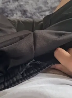 [32] Get your dick out bro, I wanna see what you got