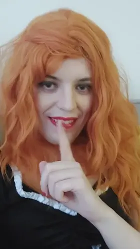 When im cleaning and the house is empty~