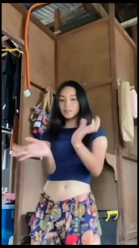 please cumtribute her she deserves it