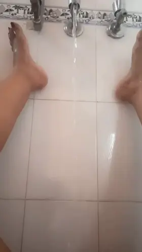 D'you hear the music? Can you paint the picture ?💋💋 Turn on the sound , boys. (Repost from the old acc.)