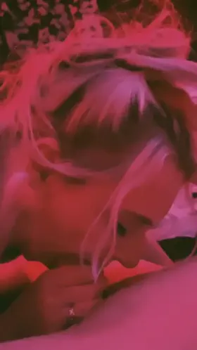 26F Hotwife Deepthroats BWC hubby records me gagging 🤪