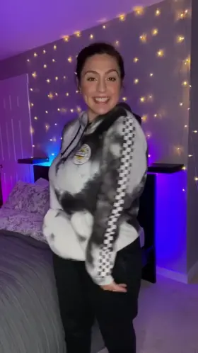 Wait for it... ( Her Free Mega In Comment )