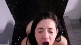 Pretty Face Get Showered!