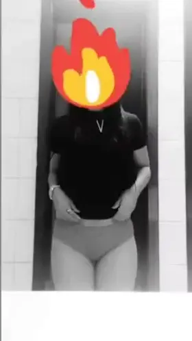 Watched '365days' the other day and thought why should Massimo and Laura have all the fun. Dared my wife to go commando in a busy resturant and this is what happened next. Don't miss the end. [M][F]