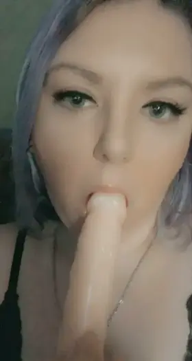 Do you like watching chubby alt girls suck dick?