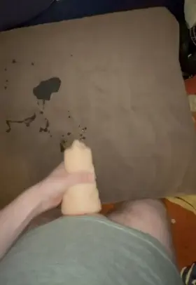 Toy always makes me cum hard💦