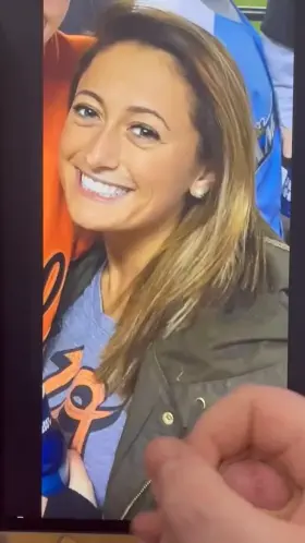 Kelly Connor is my favorite cum target