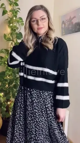 Just a geeky little strip clip.. 🤓💓