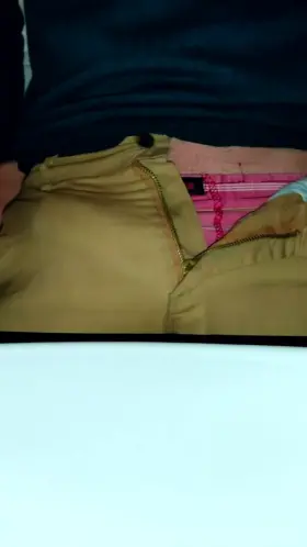 I got extremely horny at work, sorry boss 🤷‍♂️