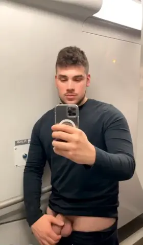 Got horny on the train today. Who wants to meet me in the bathroom?