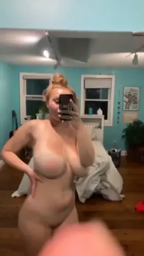 I think I've found her😍