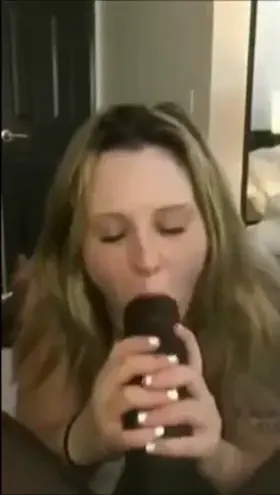 Blonde likes kingsize