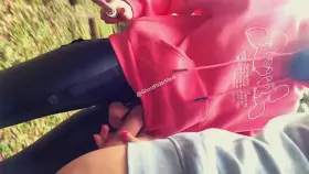 She just walks up and puts it in his ass. 🤤