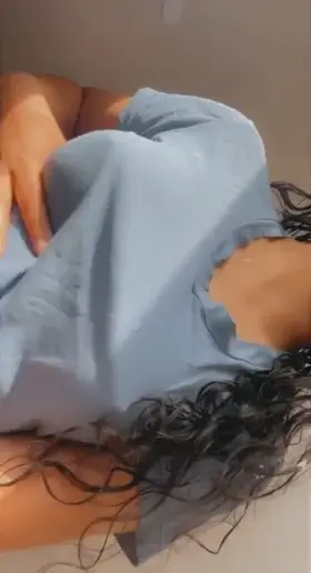 Wanna play with them 🥺?(f)